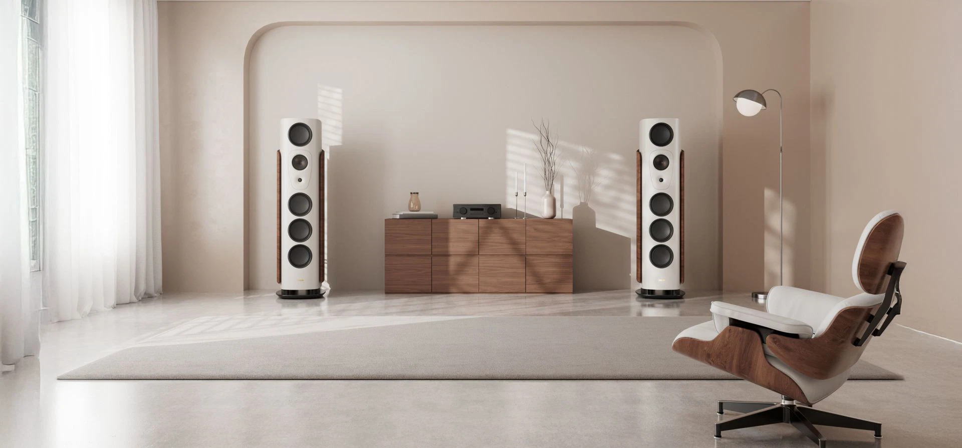 Reference_Alpha1_WarmGrey_LivingRoom_White-01-1_1920x1920