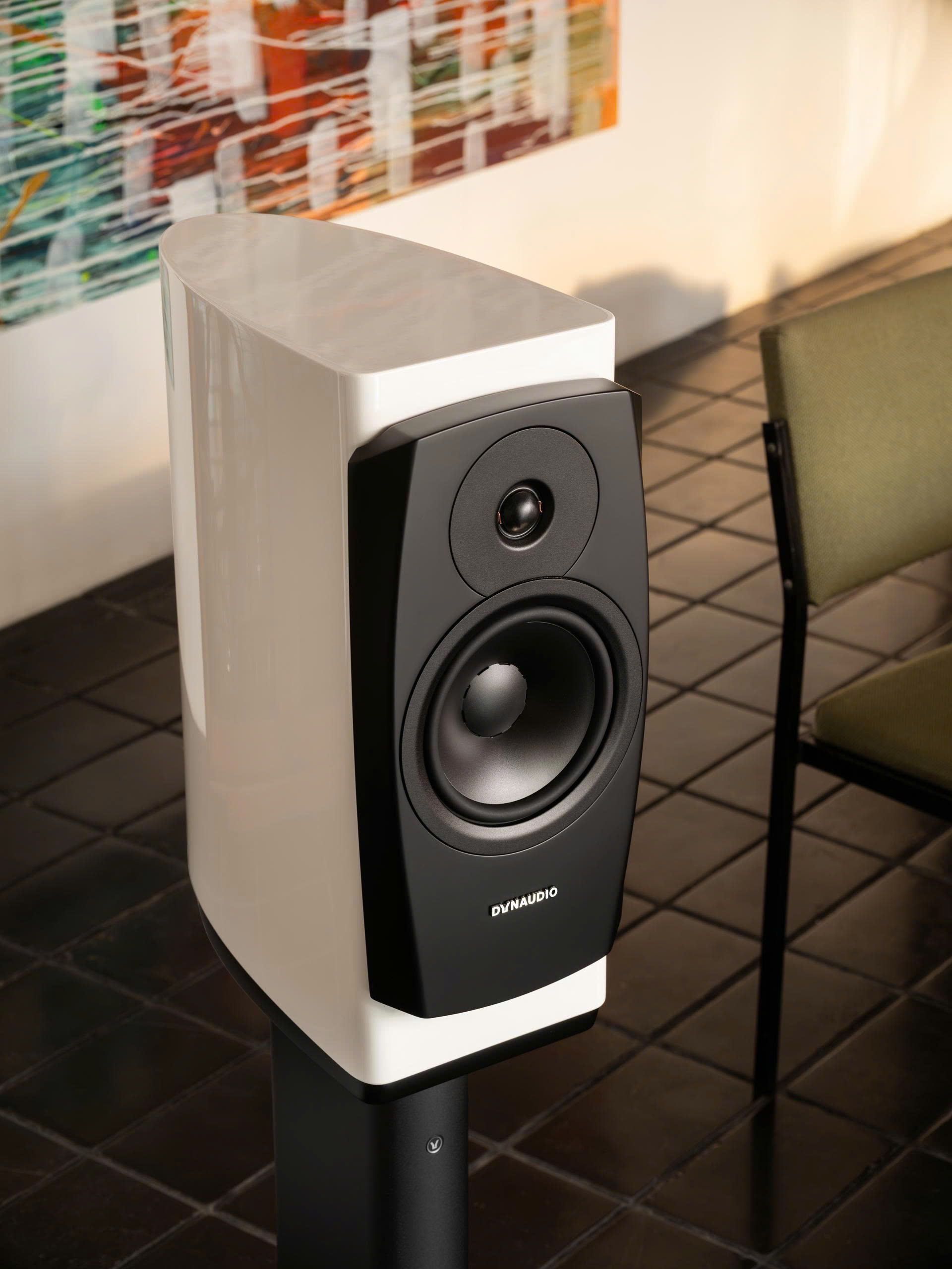 DYNAUDIO CONFIDENCE 20A