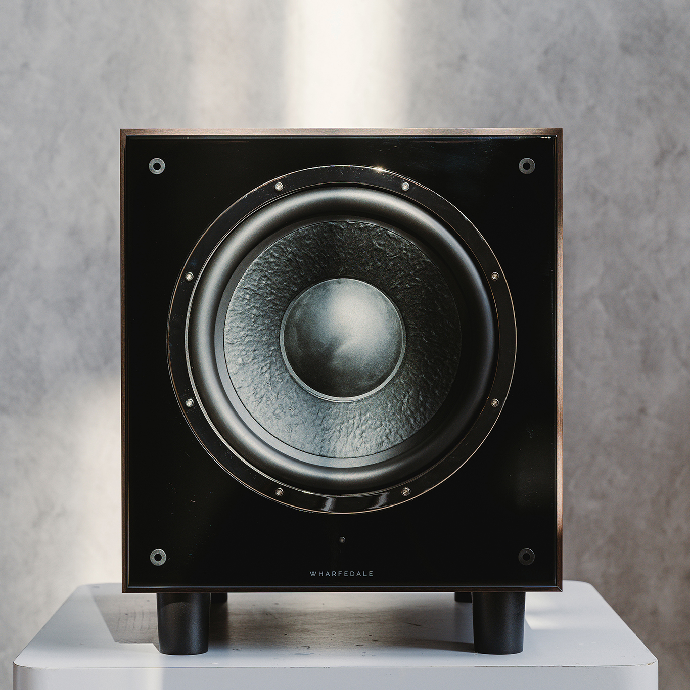 WHARFEDALE SUB SW 12 WALNUT PEARL